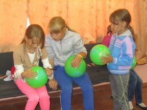 Игровой час «Воздушные приключения» в деревне Дюдьково