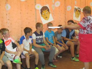 «Ты, я - вместе дружная семья»