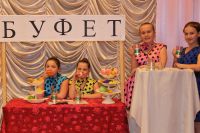 посетители буфета