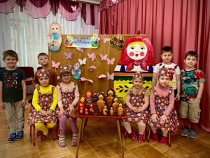 «Матрешка в гостях у ребят»5