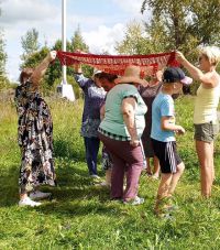 Яблочный Спас собрал на праздник3